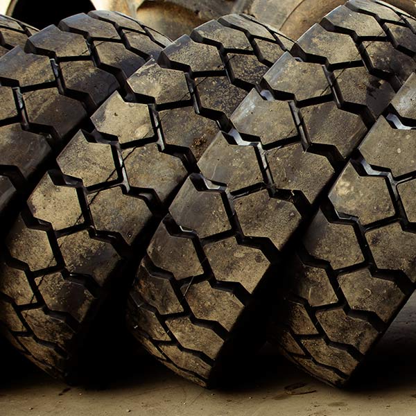 ETS supply new tyres for commercial, earthmover, truck, lorry and plant machinery