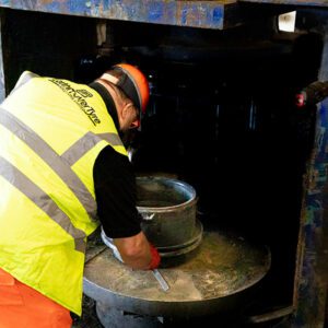 ETS overnight tyre pressing service to trade and public